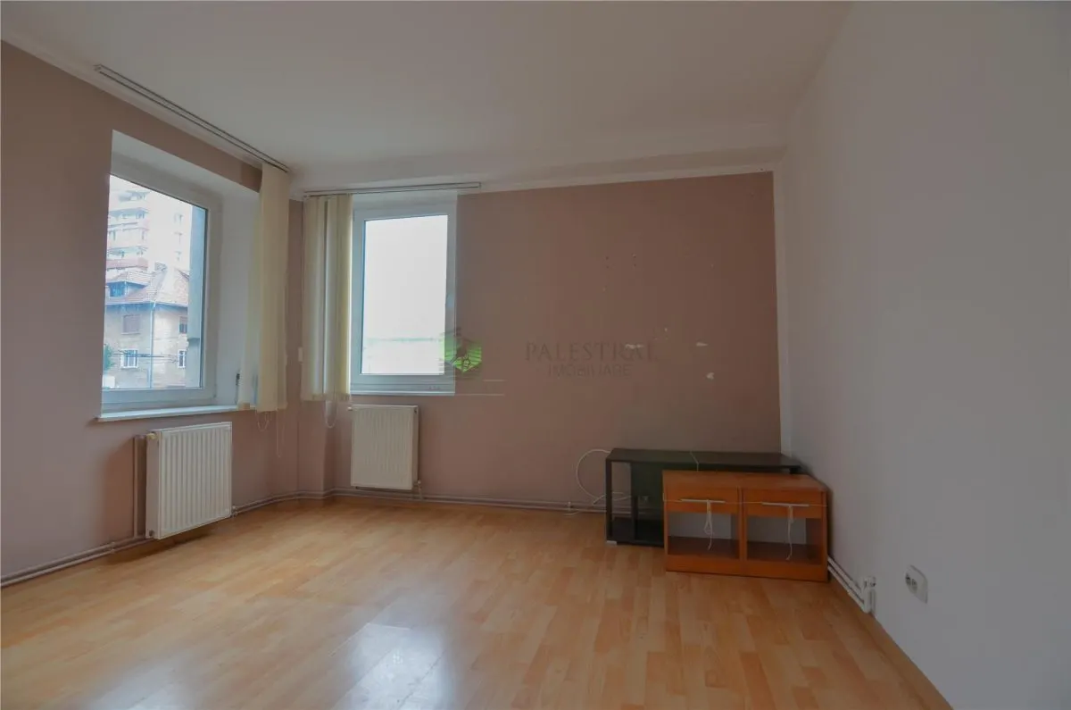 3 CAMERE CENTRUL CIVIC,BLOC STALP,181500 Euro - foto 5