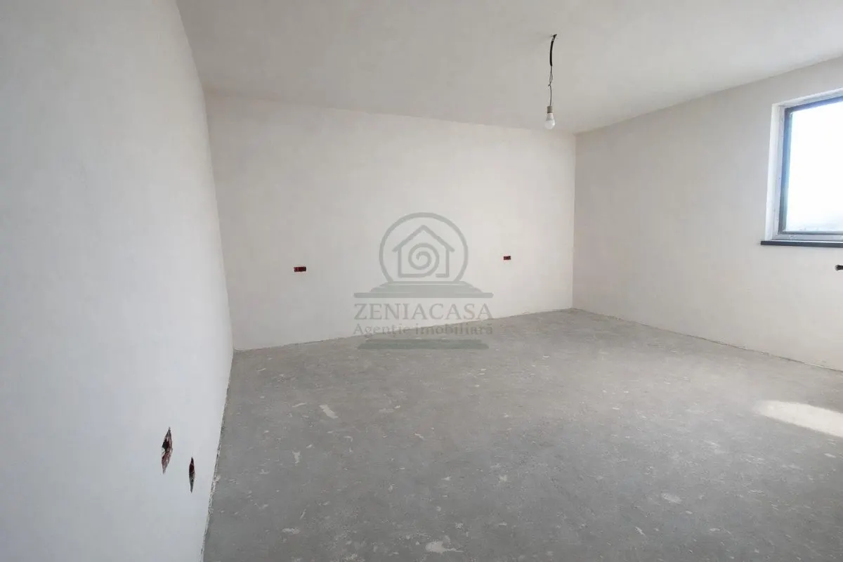 Casa Miroslava Valea Ursului 4 camere + 580 mp teren - foto 6