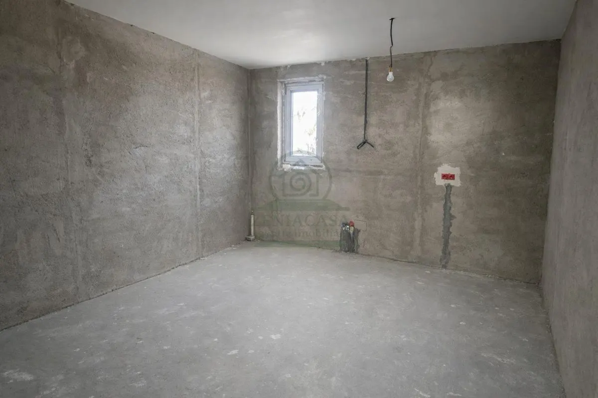 Casa Miroslava Valea Ursului 4 camere + 580 mp teren - foto 7