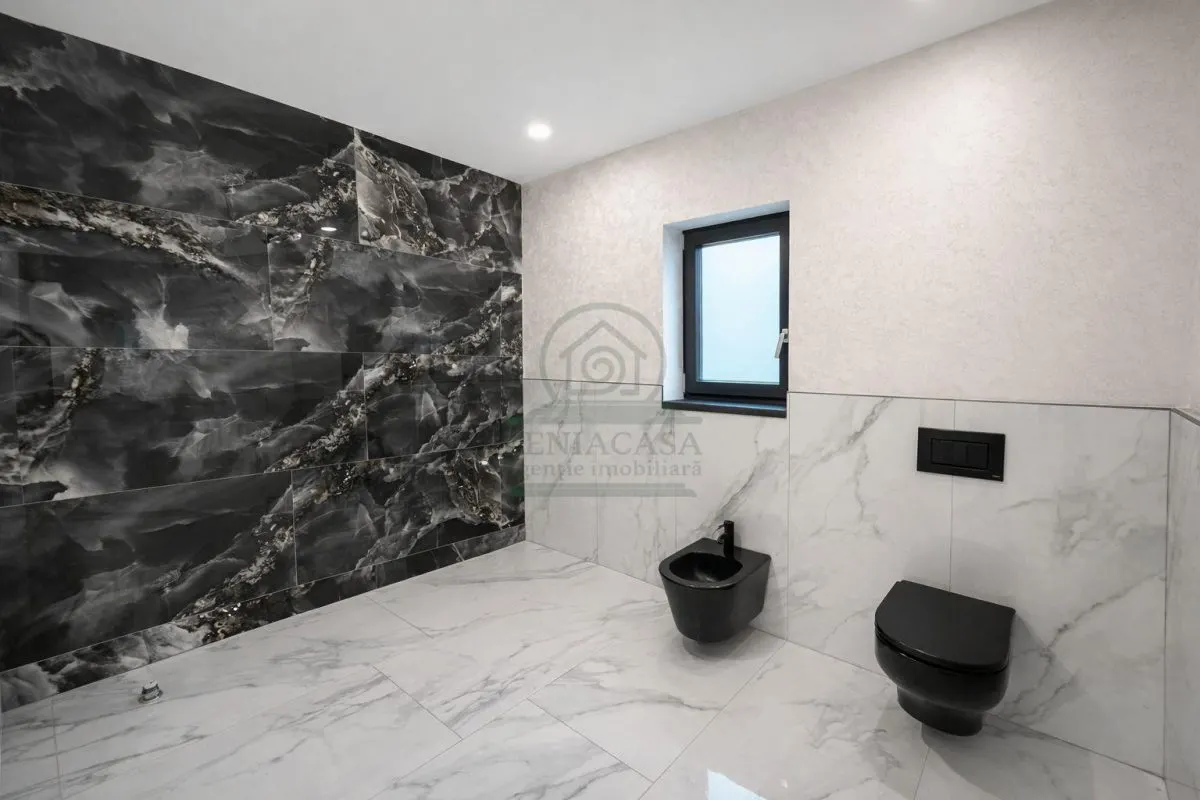 Casa Miroslava Ciurbesti,  5 camere , garaj, beci - foto 6