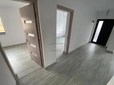 Casa Miroslava Ciurbesti 3 camere / CANALIZARE si ASFALT - foto 11