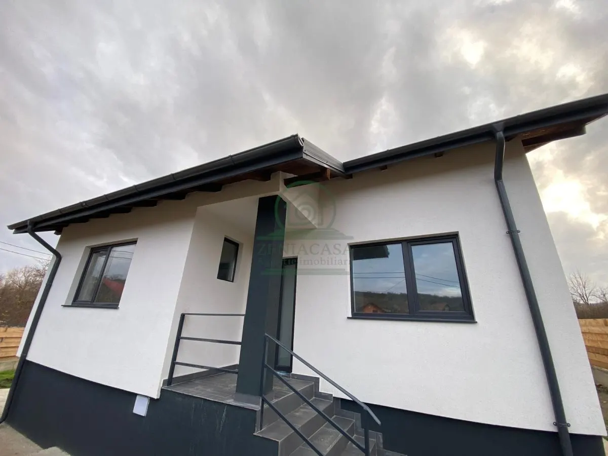 Casa Miroslava Ciurbesti 3 camere / CANALIZARE si ASFALT - foto 10