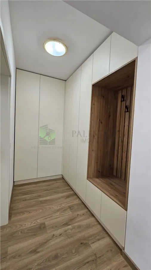 Apartament 2 camere Tractorul Maurer-Villas,mobilat-utilat lux,parcare subterana149000 Euro - foto 9
