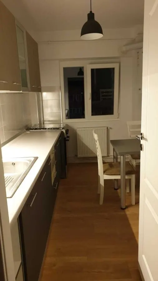 2 CAMERE CENTRUL CIVIC - foto 4