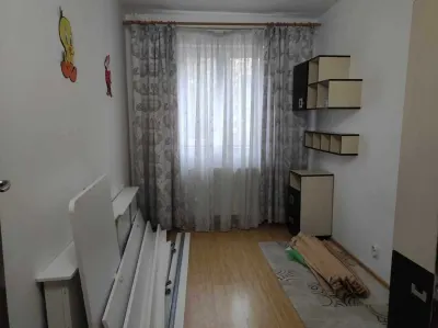 3 CAMERE ASTRA ,120000 EURO - foto 2