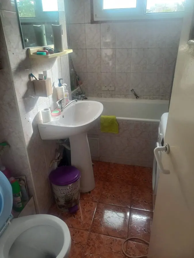 Apartament 2 camere Saturn,etaj intermediar,97000 Euro - foto 7