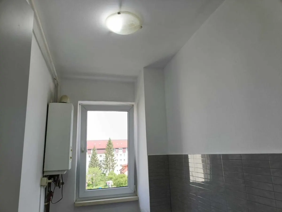 Apartament 2 camere Florilor,renovat lux,71900 Euro - foto 4