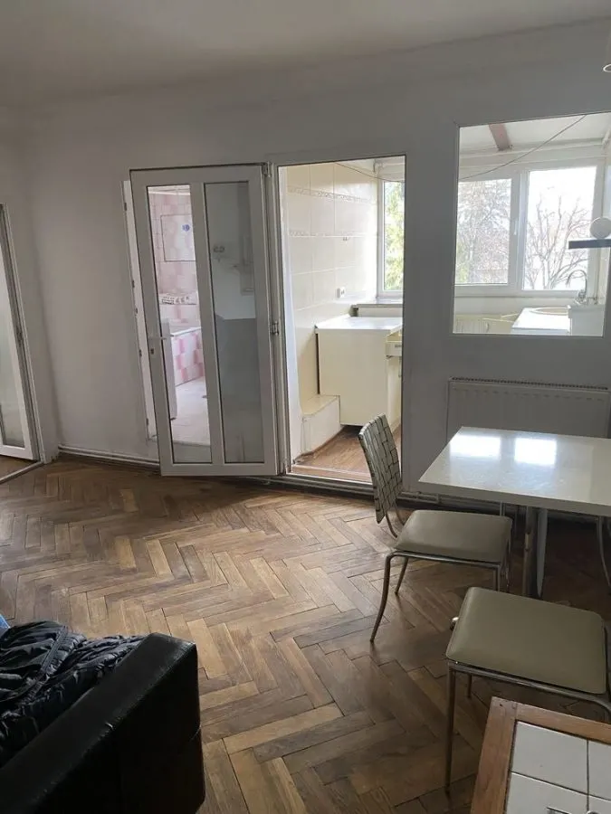 2 CAMERE ZONA SPITAL  MARZESCU - foto 2