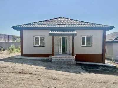 Casa 4 camere Tomesti Iasi + 475 mp teren/ BECI - foto 2