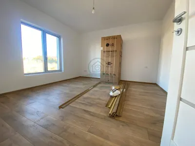 Casa Holboca Dancu posibilitate 4- 5 camere - foto 7