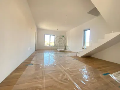 Casa Holboca Dancu posibilitate 4- 5 camere - foto 9