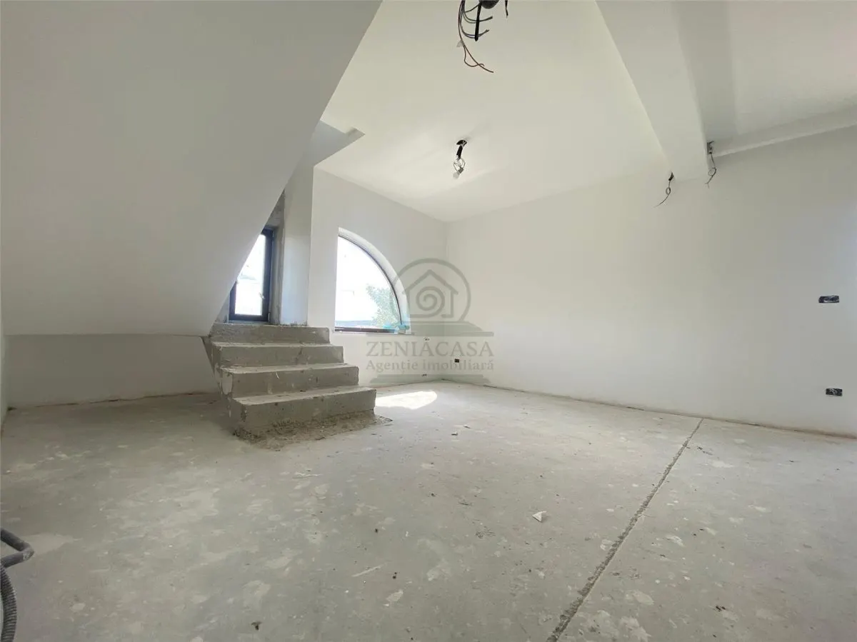 Casa 5 camere Holboca Dancu + 700 mp teren - foto 4