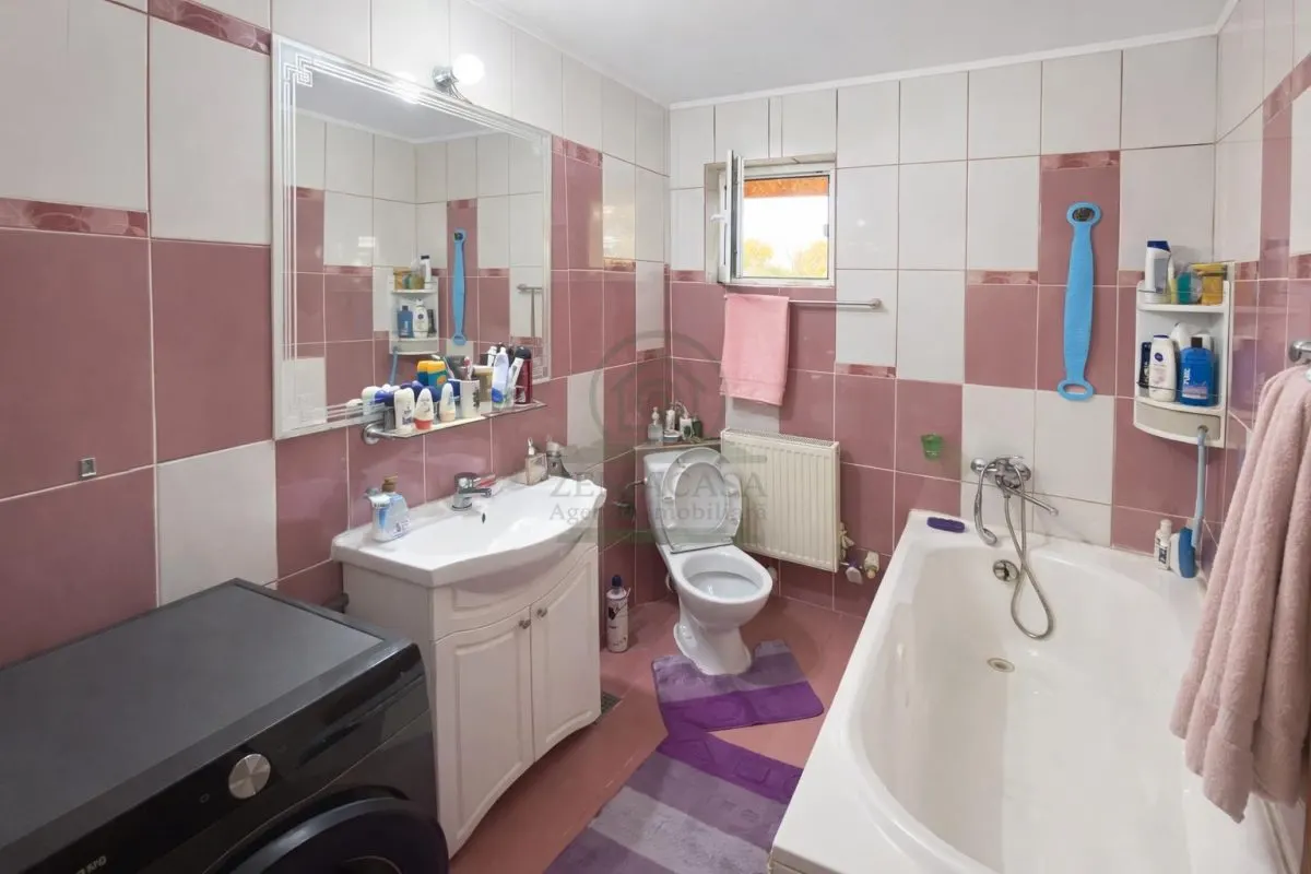 Casa 6 camere/2 bai Holboca Dancu, 560 mp teren! - foto 4