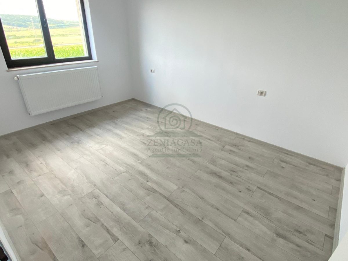 Casa 4 camere Miroslava Iasi 500 mp teren CANALIZARE - foto 20