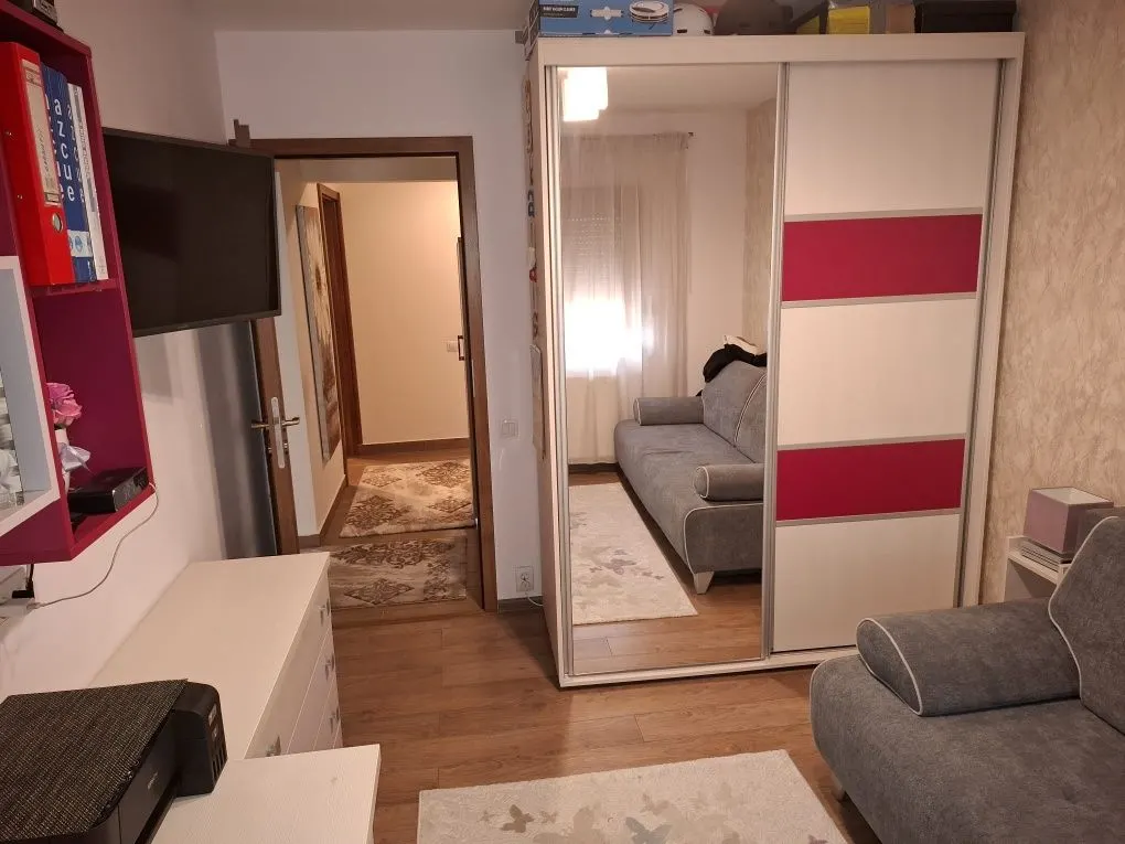 3 CAMERE TRACTORUL - foto 5