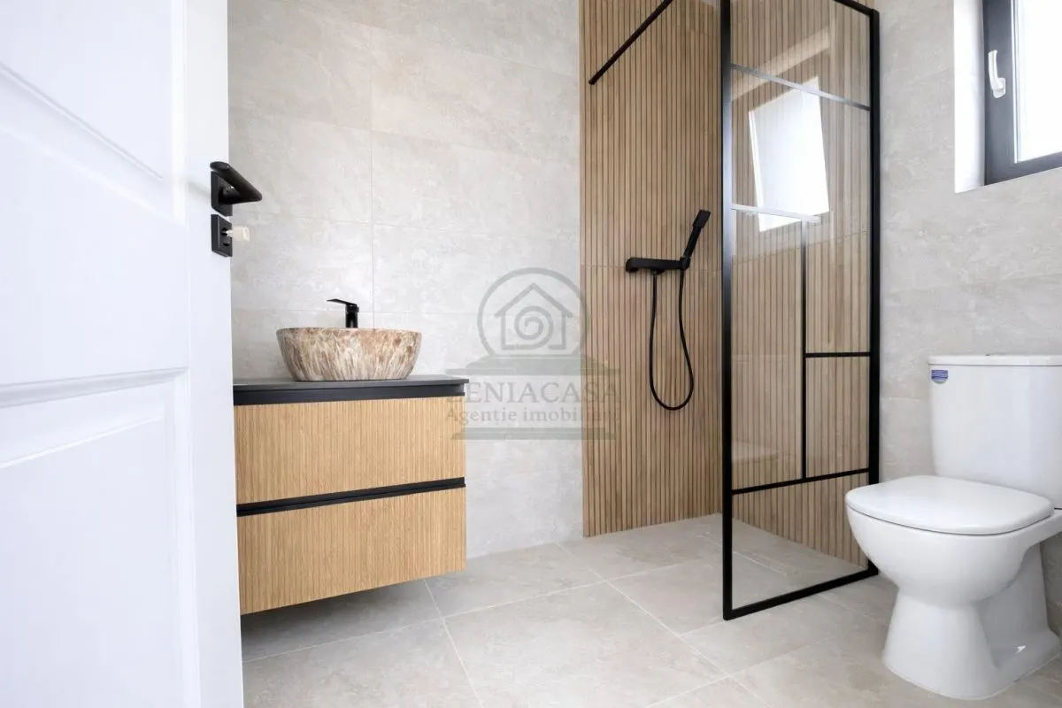 Casa 4 camere Valea Ursului Vorovesti CANALIZARE si ASFALT - foto 7