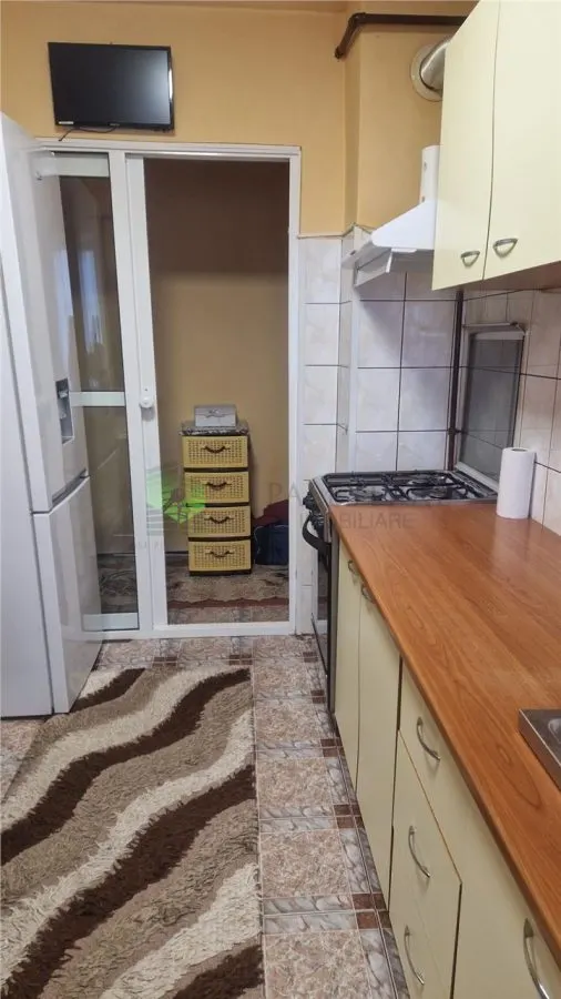 Anunt dezactivat numarul nu este in serviciu , 2 CAMERE TRACTORUL - foto 1