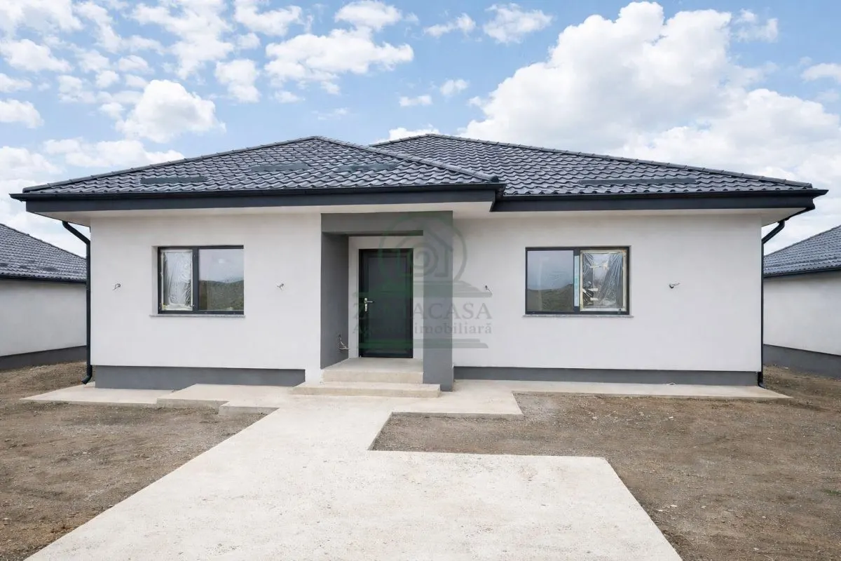 Casa 3 camere Iasi Letcani / 500 mp teren - foto 1