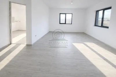 Casa 3 camere Voinesti Iasi 660 mp teren la cheie! - foto 2