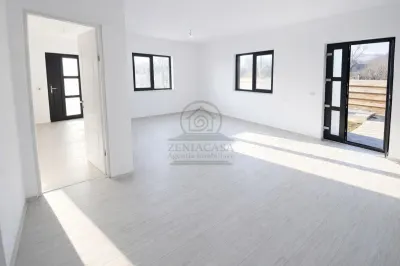 Casa 3 camere Voinesti Iasi 660 mp teren la cheie! - foto 9