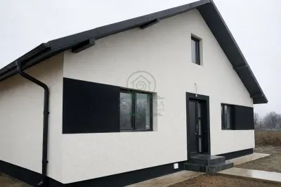 Casa 3 camere Voinesti Iasi 660 mp teren la cheie! - foto 10