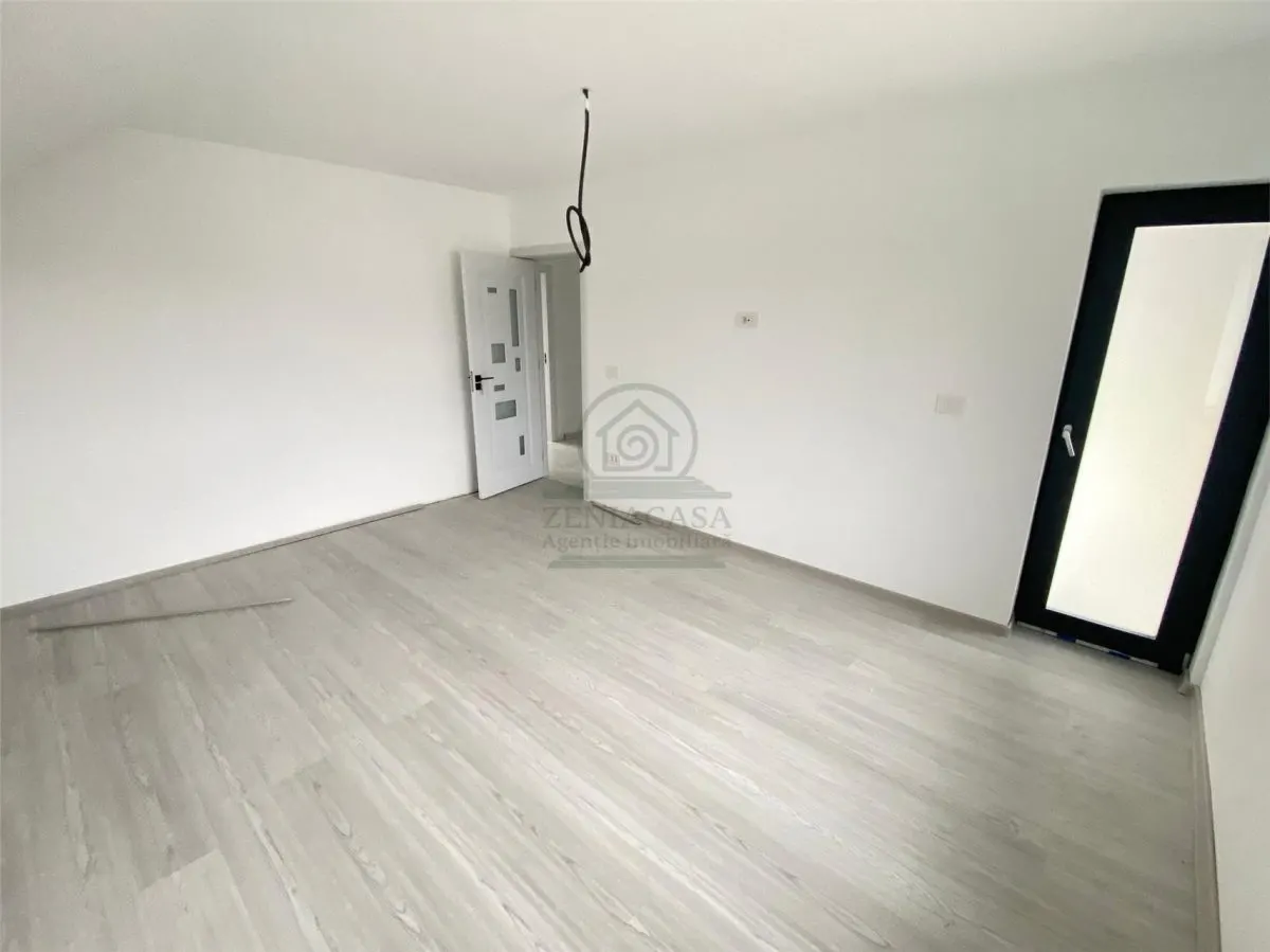 Casa de vanzare 4 camere Holboca Dancu/600 mp teren/CANALIZARE - foto 13