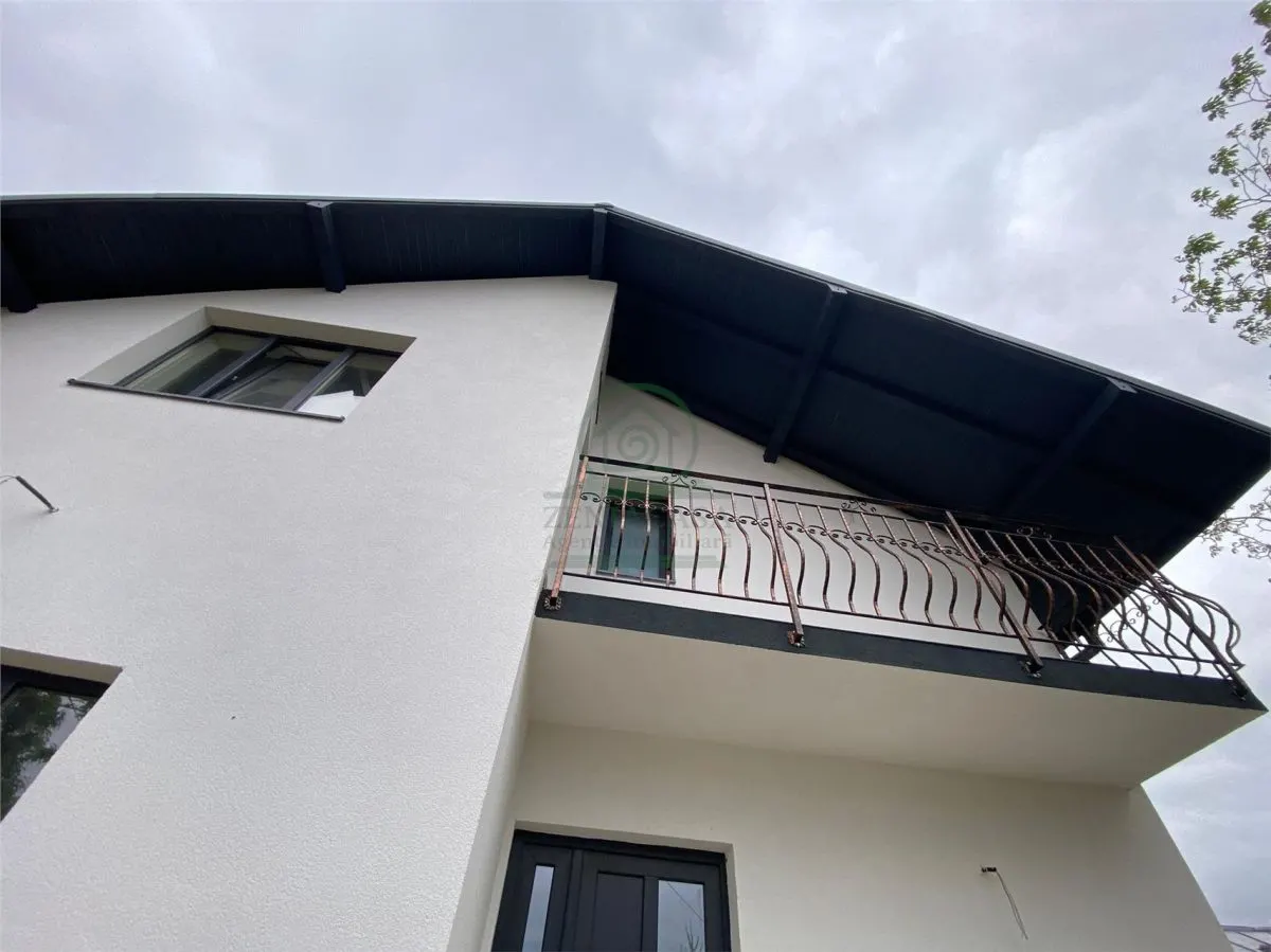 Casa de vanzare 4 camere Holboca Dancu/600 mp teren/CANALIZARE - foto 4
