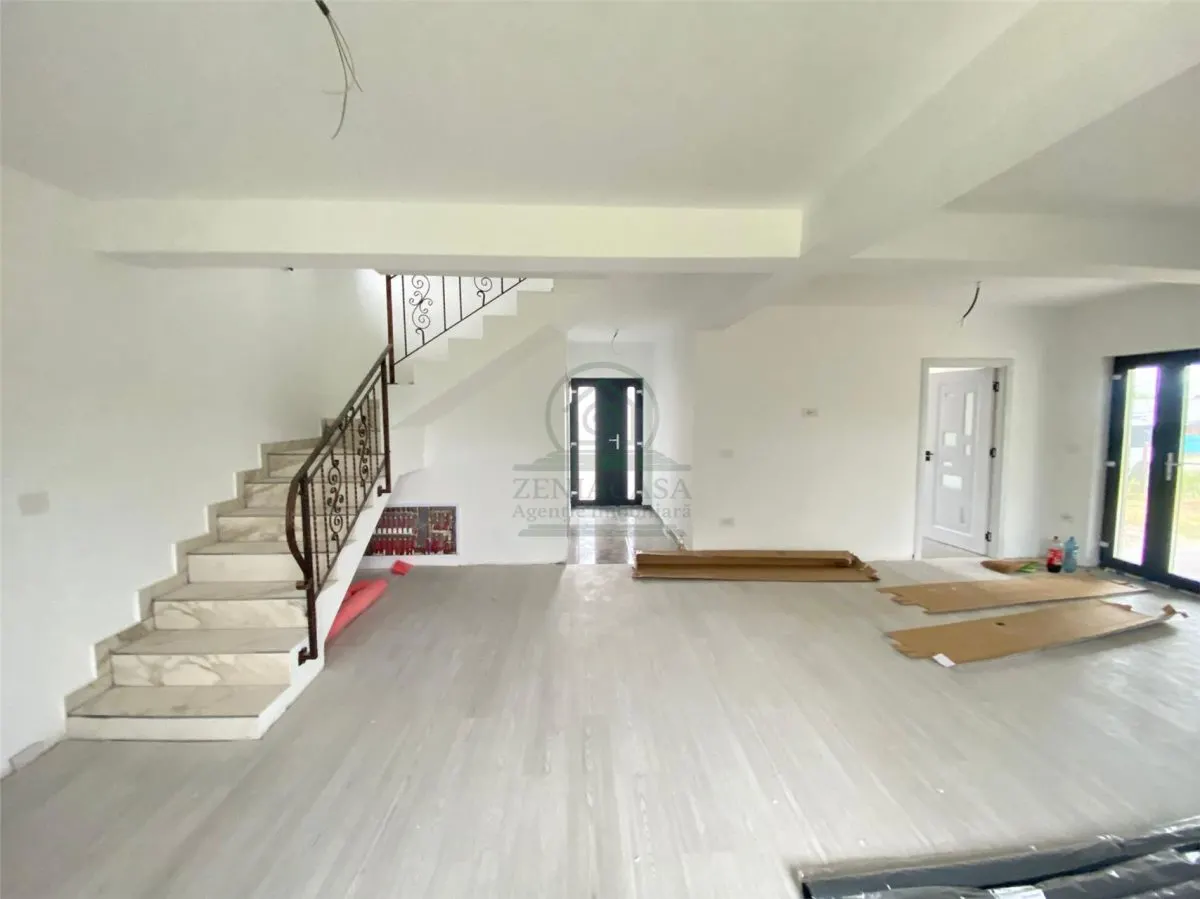 Casa de vanzare 4 camere Holboca Dancu/600 mp teren/CANALIZARE - foto 6
