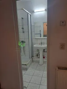 2 CAMERE RACADAU,BLOC VILA,79900 Euro - foto 5