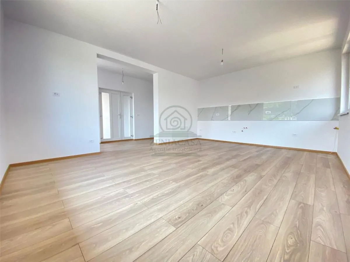 Casa de vanzare 4 camere Tomesti Iasi/BECI/ASFALT - foto 4