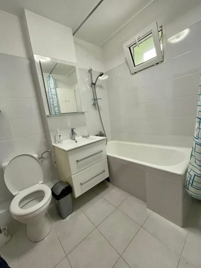 2 CAMERE ASTRA PLANETE - foto 6