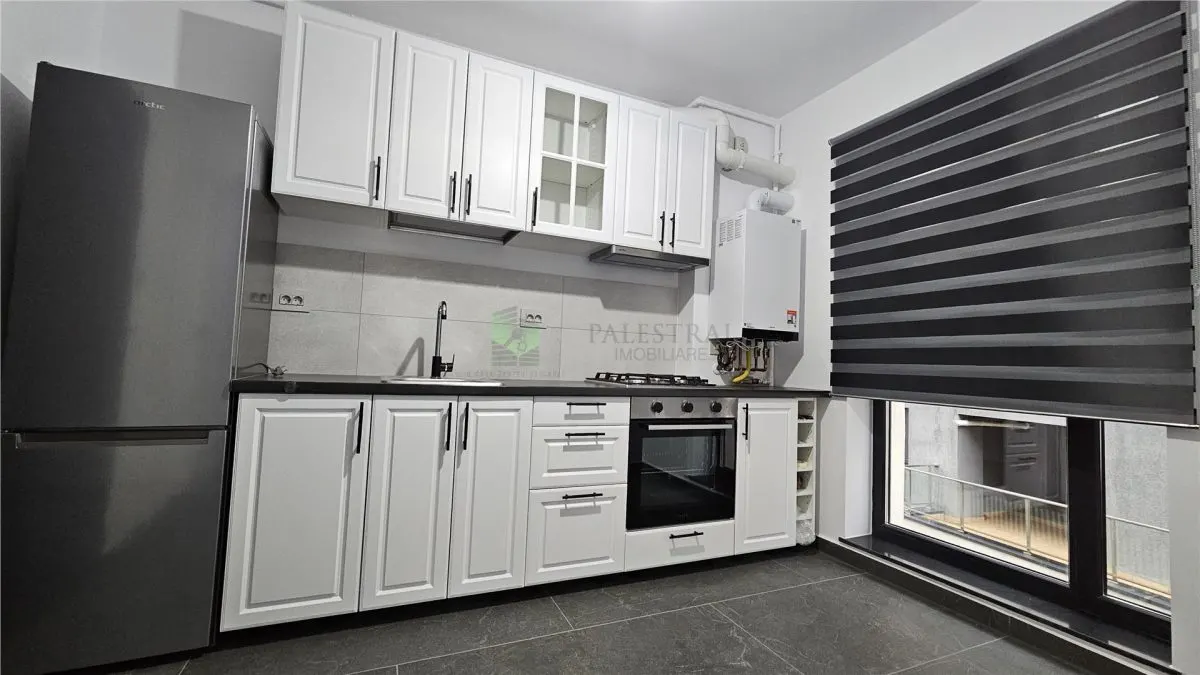 APARTAMENT 2 CAMERE CENTRUL CIVIC , BLOC NOU , ETAJ 1 , LOC PARCARE - foto 1