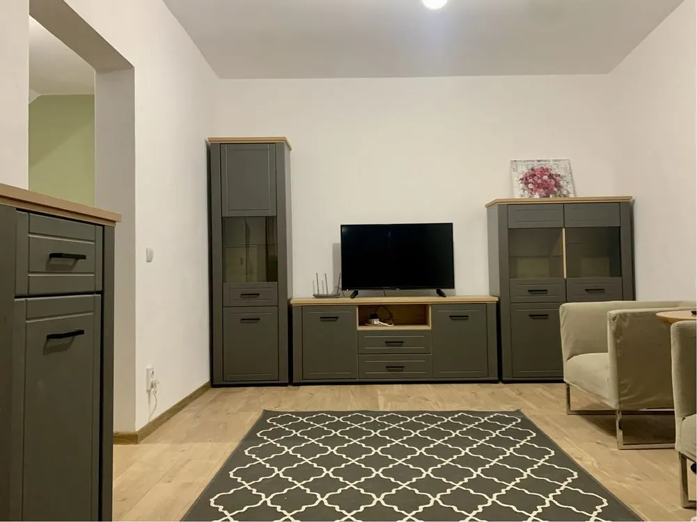 3 CAMERE CENTRUL CIVIC IULIU MANIU - foto 1