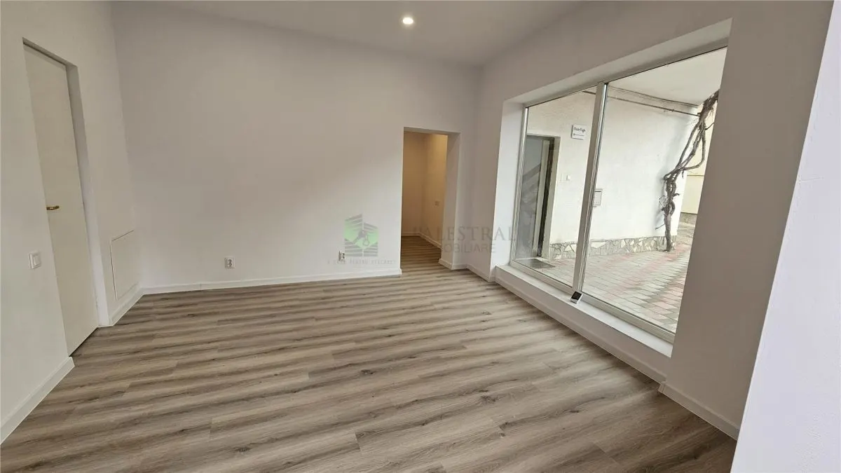 SPATIU COMERCIAL- BIROURI , AVRAM IANCU , 45 MP - foto 2