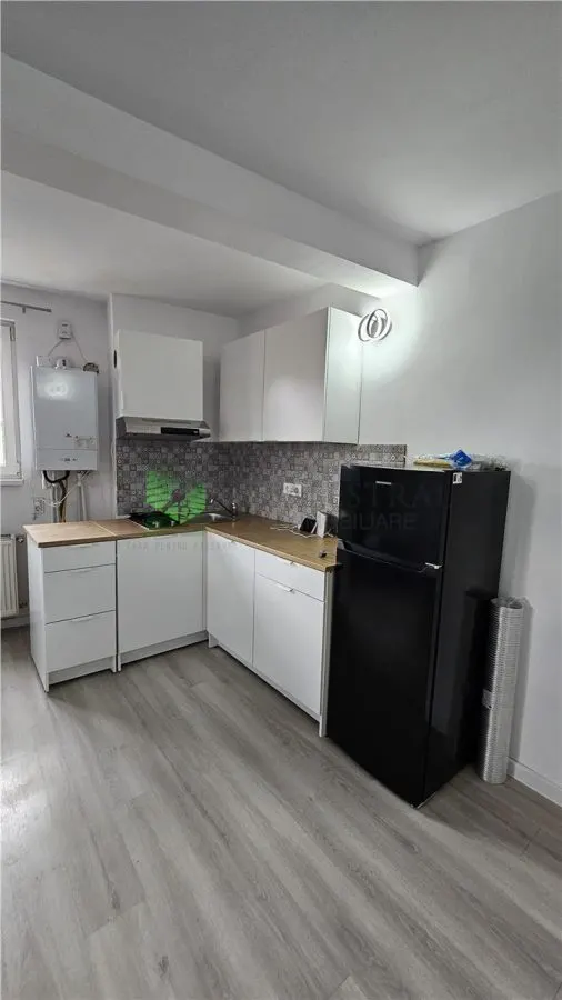 GARSONIERA IN CASA ,CENTRAL , 400 EURO - foto 2