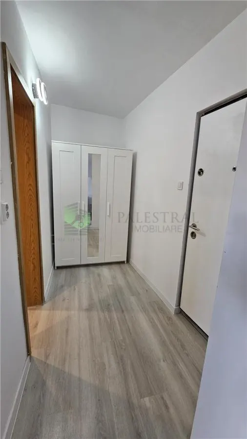 GARSONIERA IN CASA ,CENTRAL , 400 EURO - foto 5