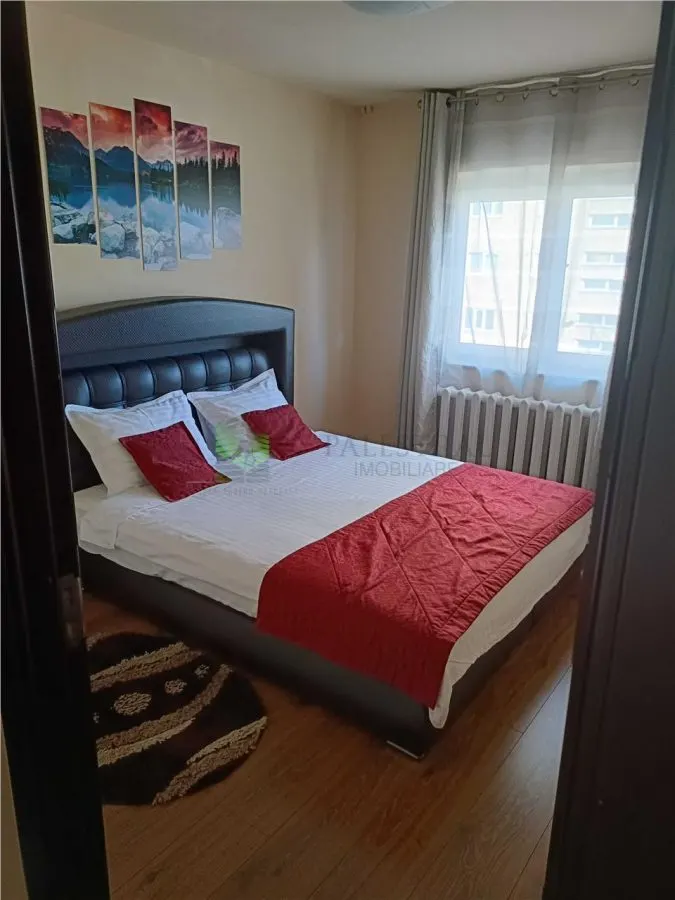 Apartament 3 camere Zizinului,zona Judetean,155000 Euro - foto 1