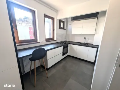 APARTAMENT 3 CAMERE CENTRUL CIVIC , JUDETEAN - foto 6