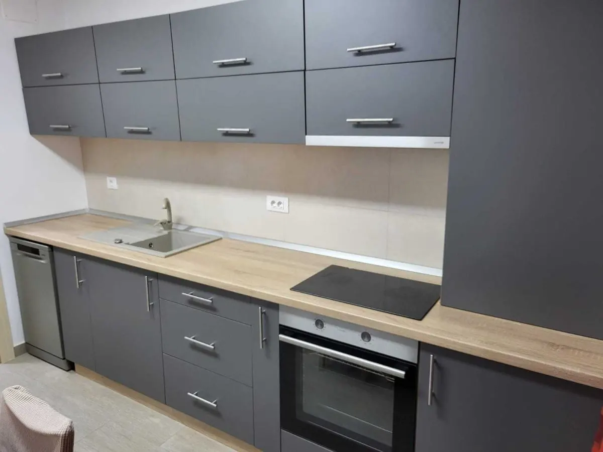 3 camere lux Urban Plaza - foto 6