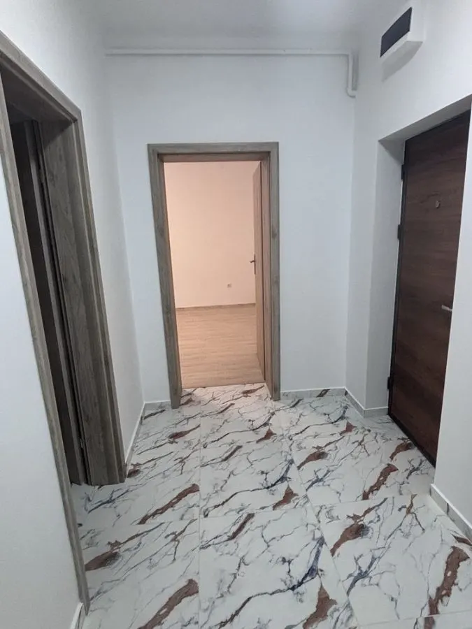 2 camere Avram Iancu,renovat lux,125000 Euro - foto 4