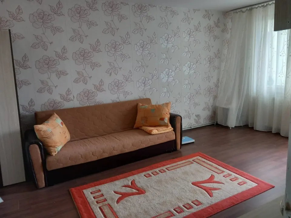 APARTAMENT 4 CAMERE DARSTE - foto 2