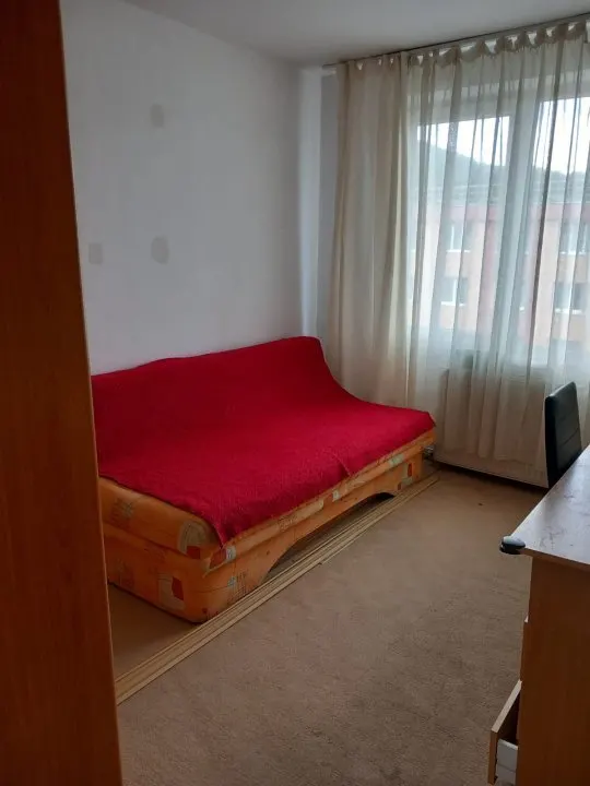 APARTAMENT 4 CAMERE DARSTE - foto 3