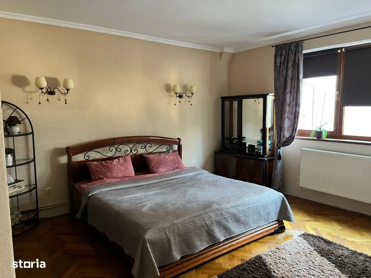 APARTAMENT 3 CAMERE CENTRUL ISTORIC 265000 Euro - foto 1
