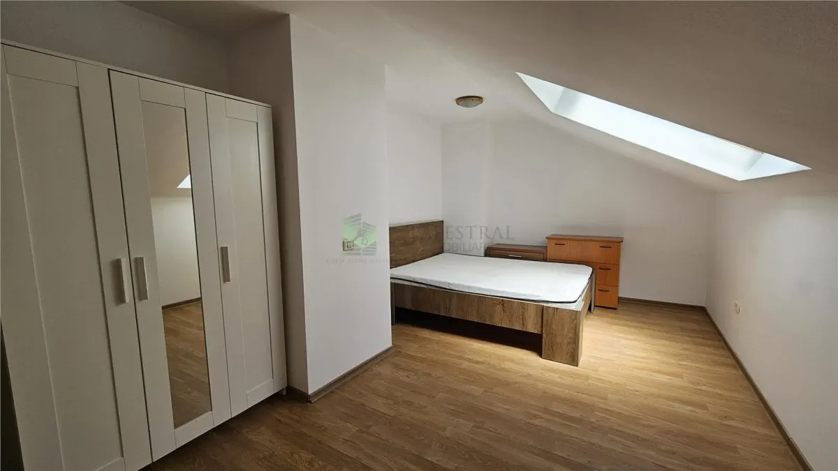 3 CAMERE CENTRUL CIVIC , ZONA PATRIA - foto 4