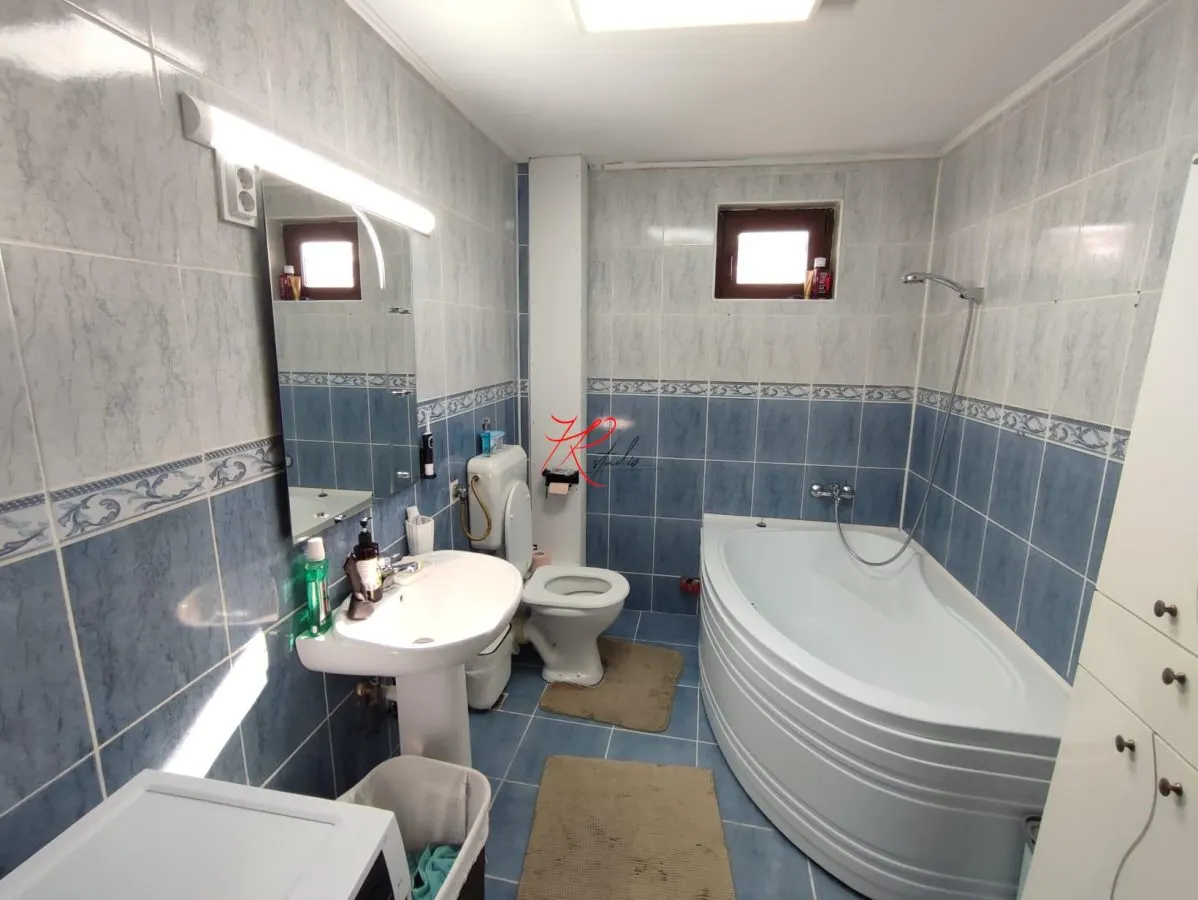 Vanzare duplex in vila, 3 camere, mobilat si utilat  Plumbuita, cu CT - foto 5