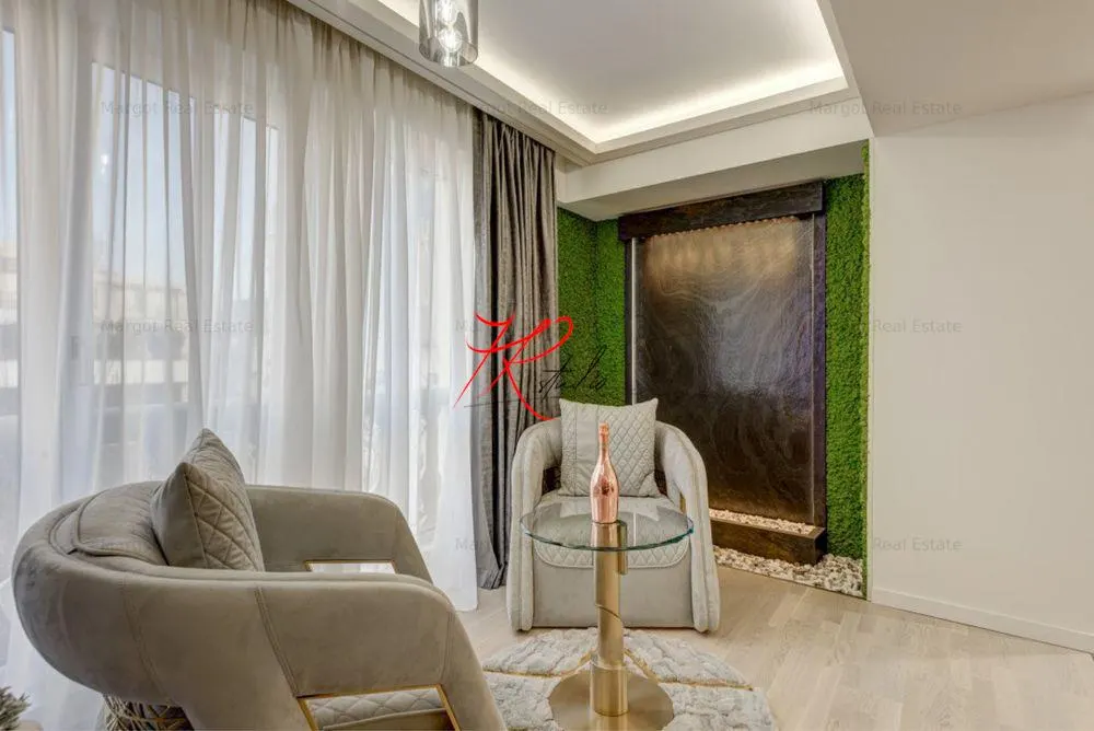 Vanzare apartament lux 3 camere Herestrau, mobilat si cu parcare - foto 1