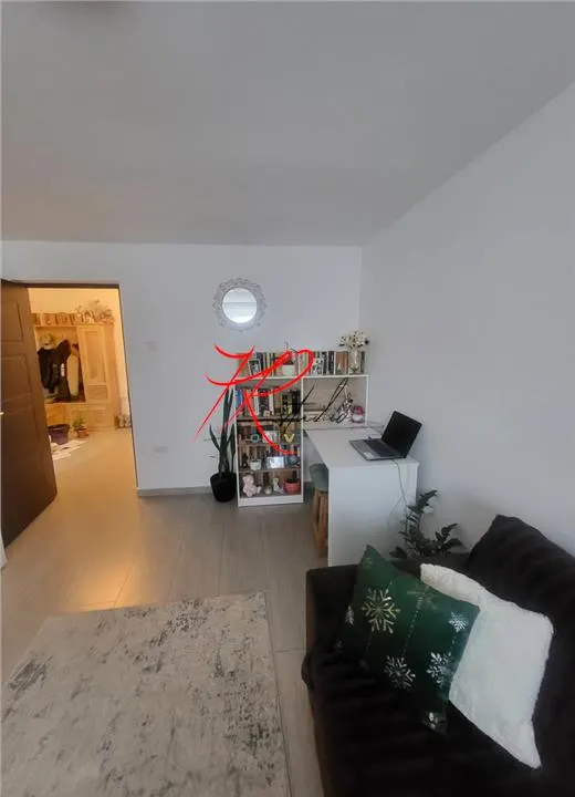 Vanzare apartament 4 camere Tei, complet renovat si mobilat - foto 9