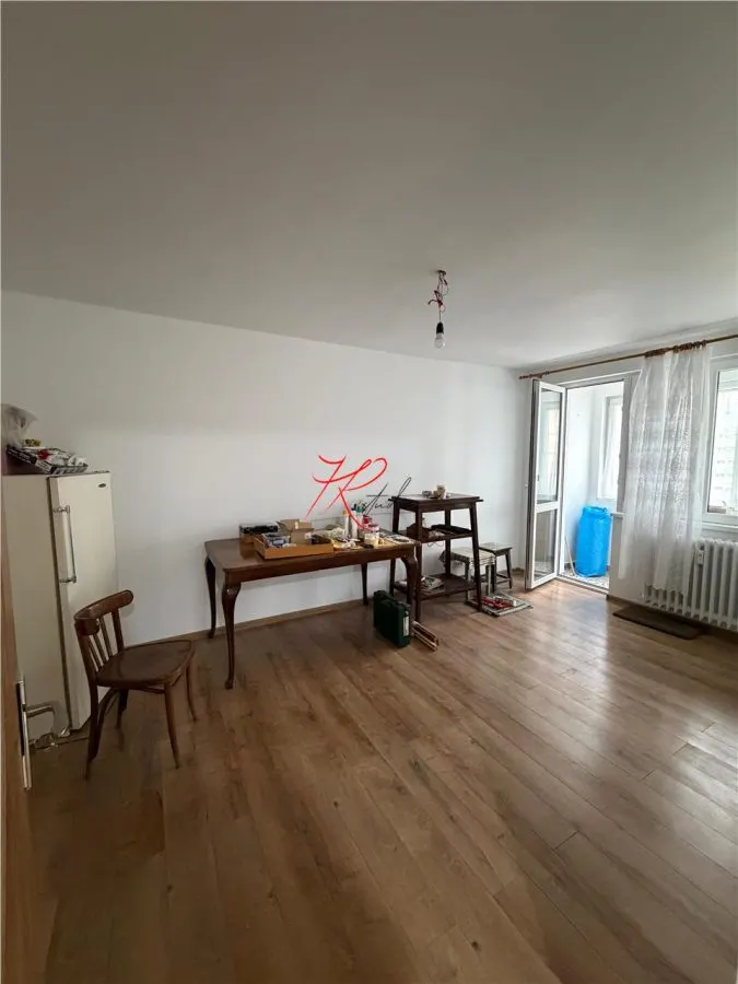 Vanzare apartament 3 camere total renovat Obor - foto 1
