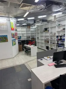 Vanzare spatiu comercial / birou  zona Eminescu - foto 3