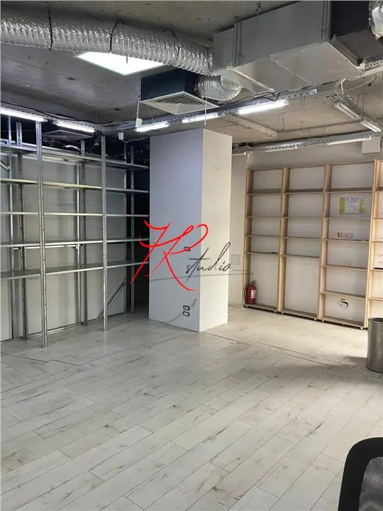 Vanzare spatiu comercial / birou  zona Eminescu - foto 7